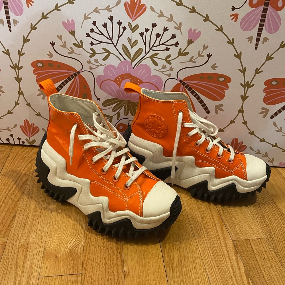 Converse Run Star motion
